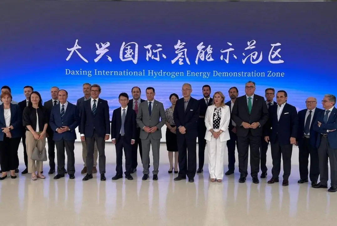 La delegaci&oacute;n algecire&ntilde;a, inmersa en plena misi&oacute;n comercial a China, acompa&ntilde;ada de la Junta de Andaluc&iacute;a