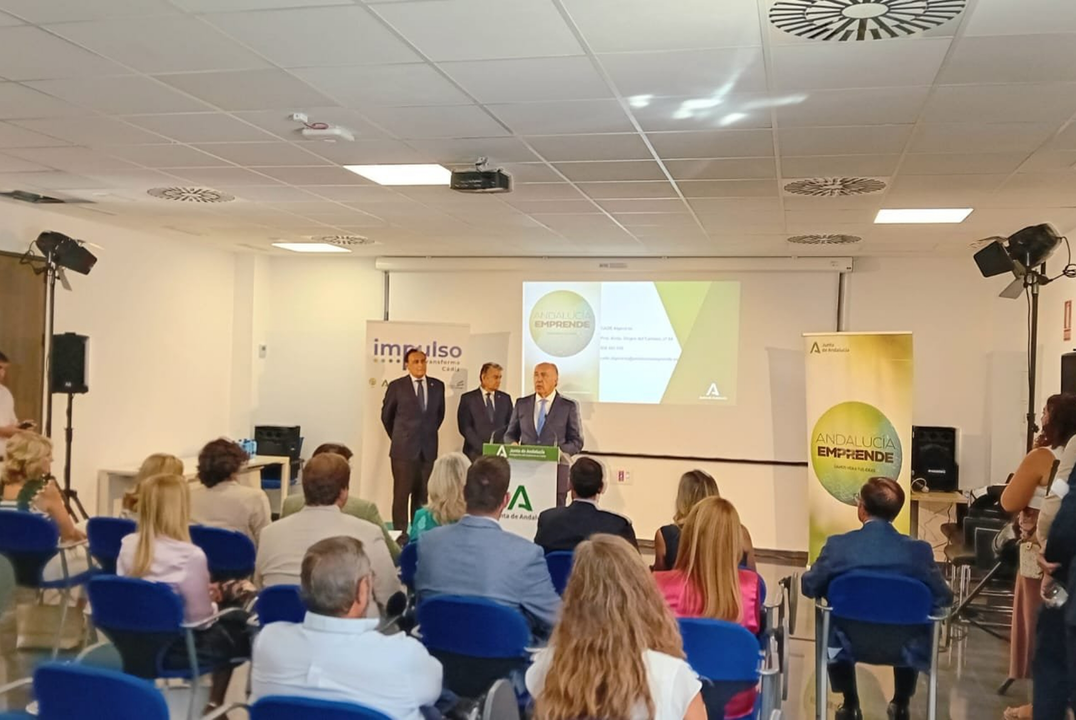 Inauguraci&oacute;n del nuevo centro para el emprendimiento impulsado desde la Junta en Algeciras.