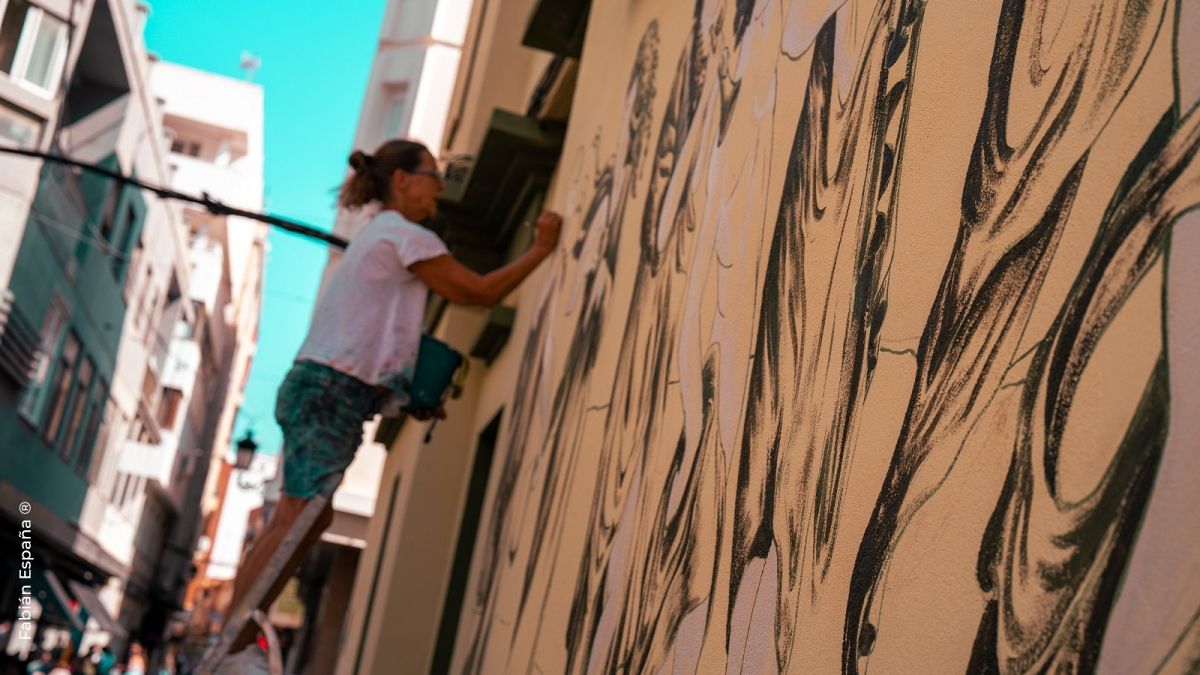 Arte en las calles de La Línea 2