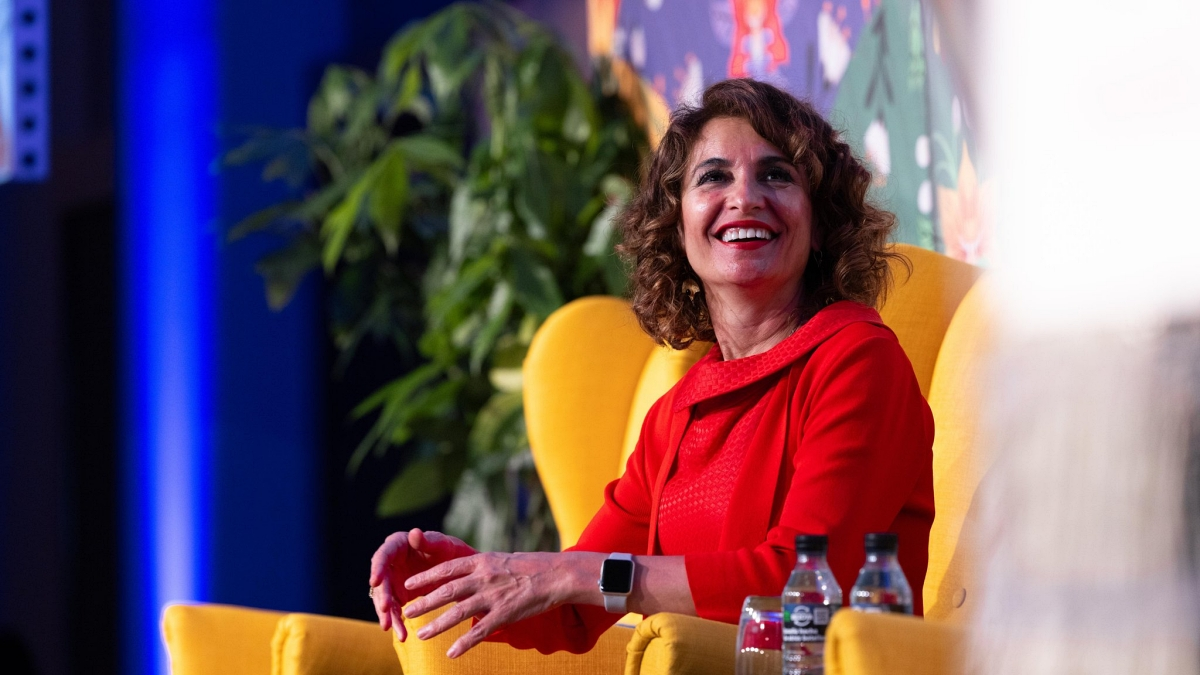 La vicepresidenta del Gobierno ha efectuado el anuncio en el transcurso de una visita realizada a Cádiz 