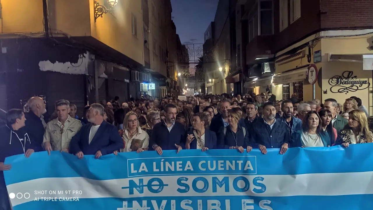 Unión de los partidos políticos y la ciudadanía para reclamar soluciones para La Línea