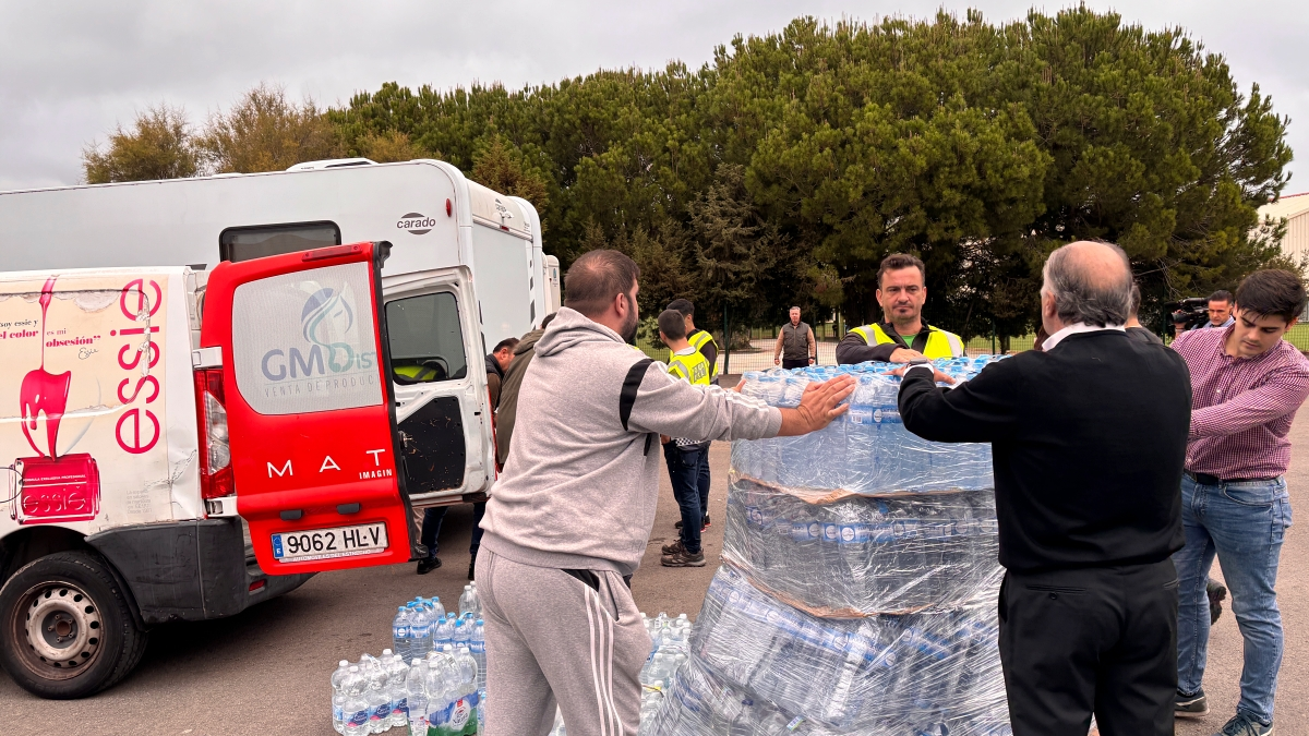 Agentes de la Policía Local de Algeciras pone rumbo a Utiel