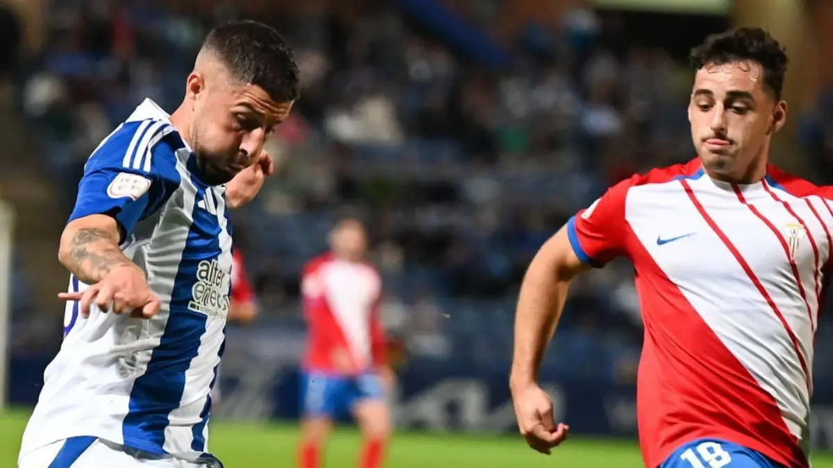 Dom&iacute;nguez, ante Marino. FOTO. Recreativo de Huelva
