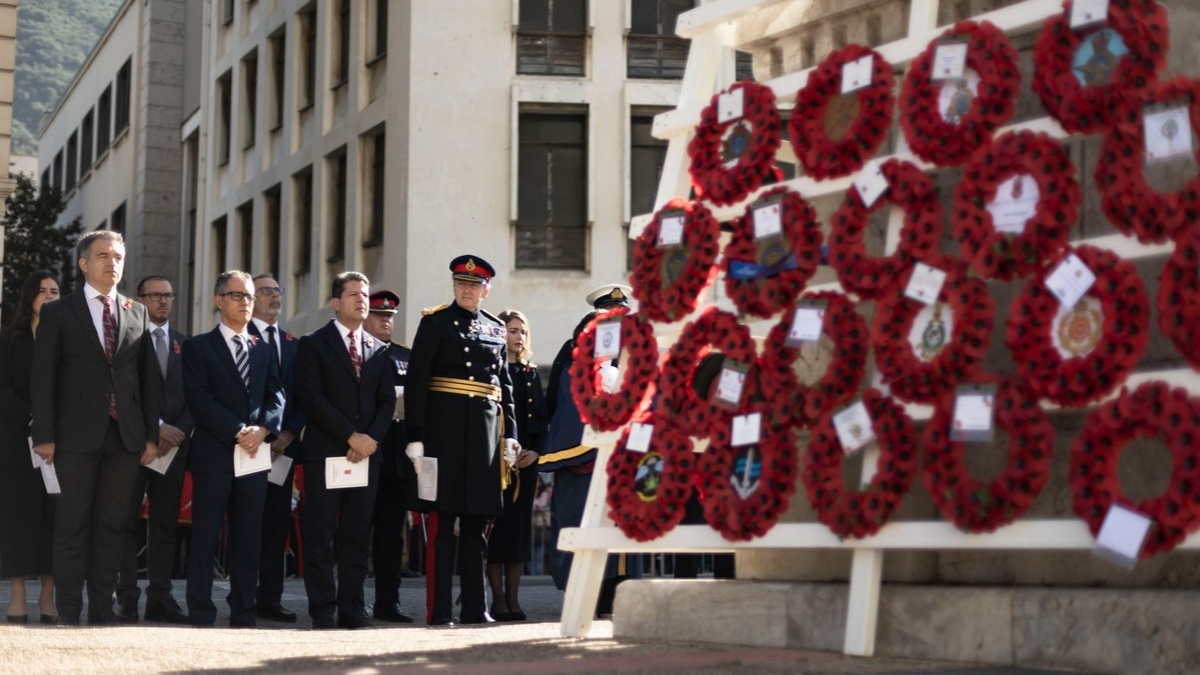 Gibraltar recuerda un año más a los caídos en defensa de la corona 1
