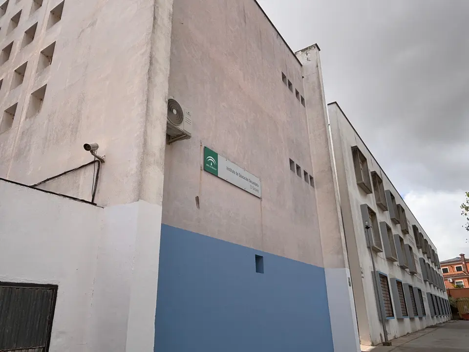 El Getares, en Algeciras, como todos los centros educativos de la comarca, permanecer&aacute; cerrado  este jueves