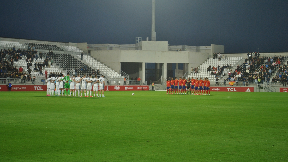 España - Inglaterra sub 21, inauguración del Ciudad de La Línea3