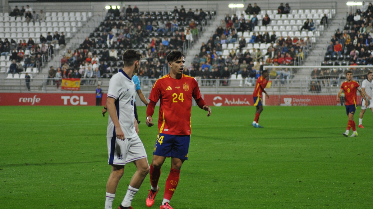 España - Inglaterra sub 21, inauguración del Ciudad de La Línea12
