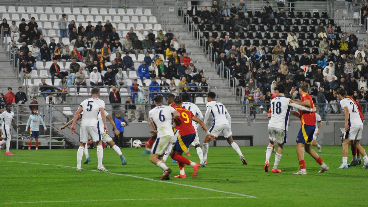 España - Inglaterra sub 21, inauguración del Ciudad de La Línea55