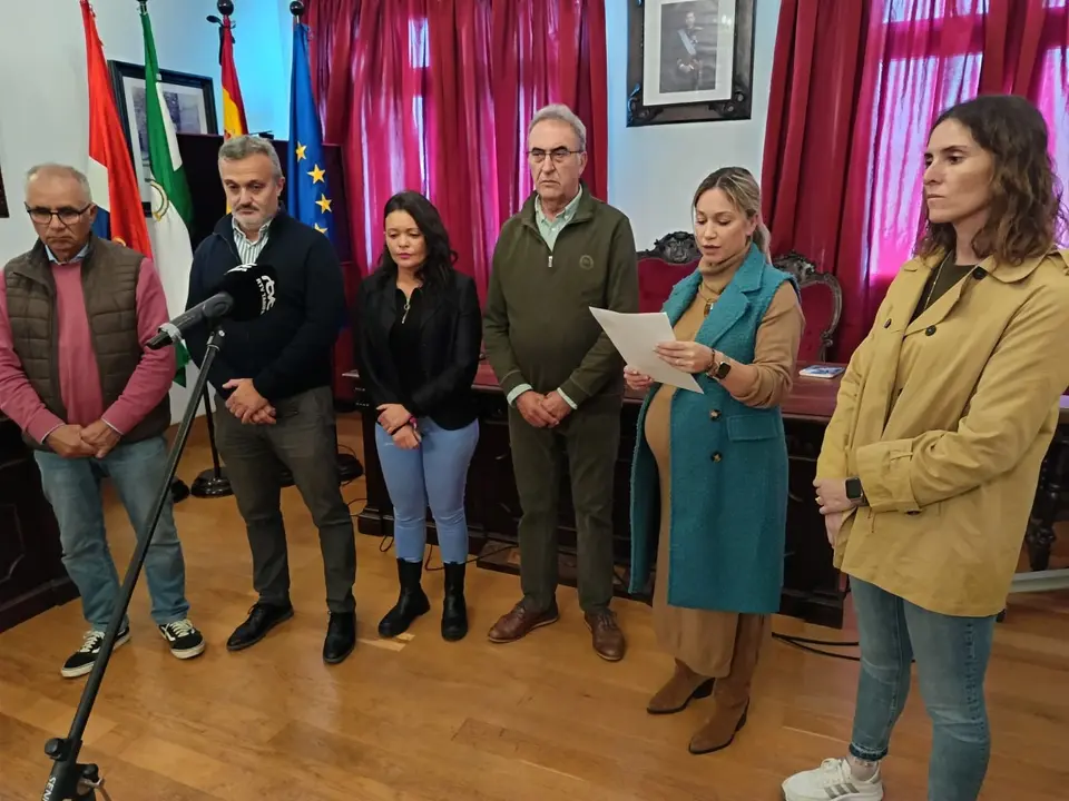 Concentración en Tarifa con motivo del 25N 2
