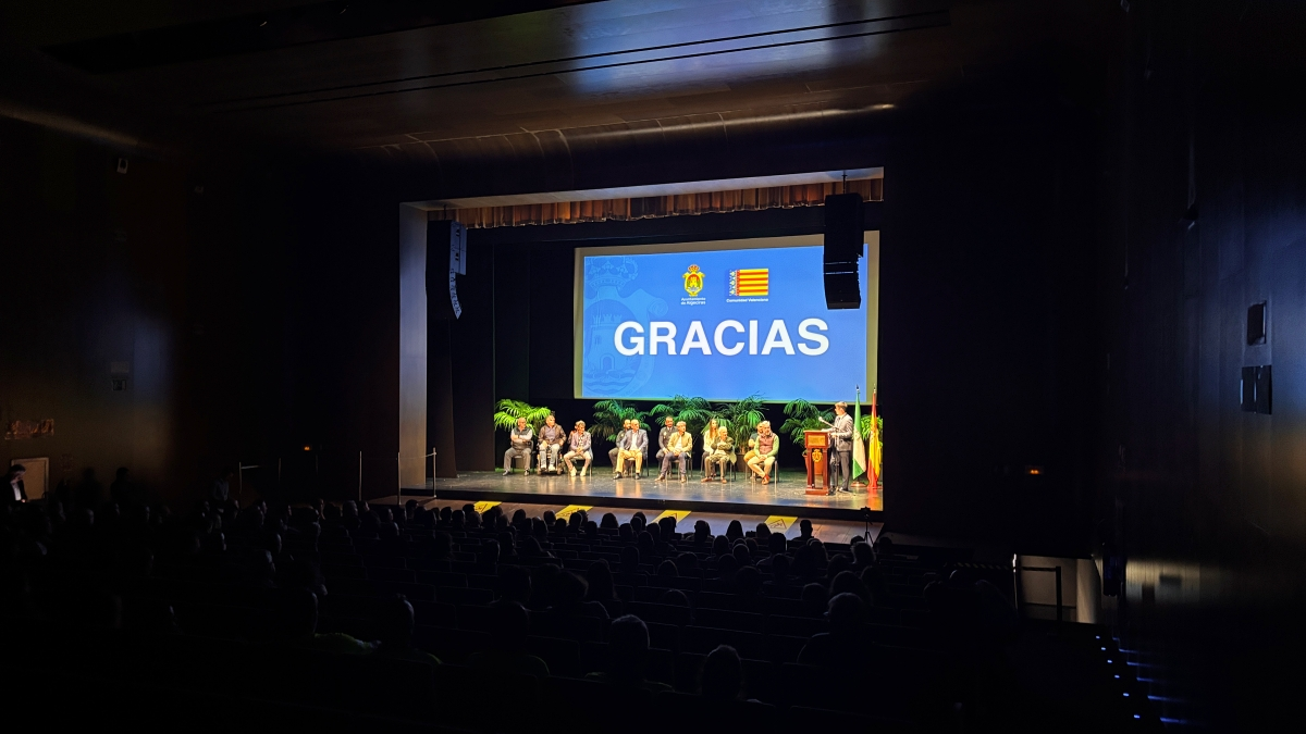 Algeciras reconoce la labor altruista de todos los voluntarios de la ciudad desplazados para ayudar en Valencia 29