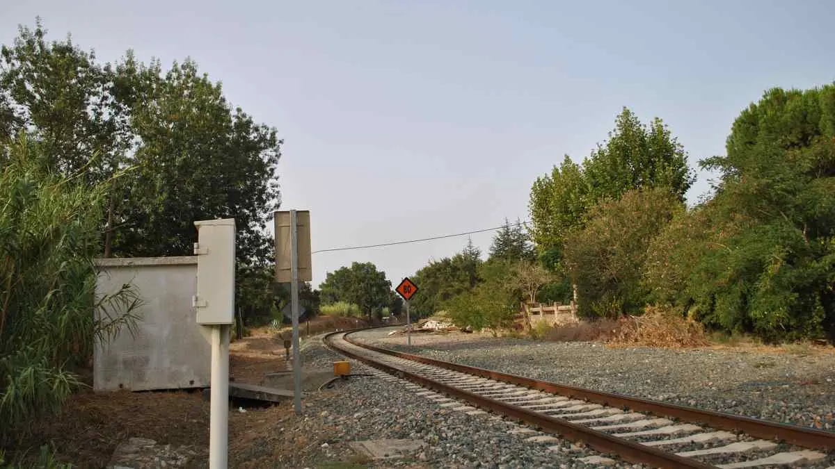 El futuro tren litoral sigue siendo objeto de enfrentamiento político