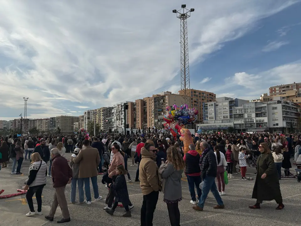 Arrastre de latas en Algeciras