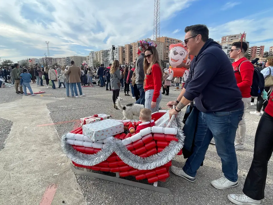 Arrastre de latas en Algeciras