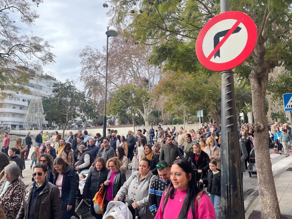Arrastre de latas en Algeciras