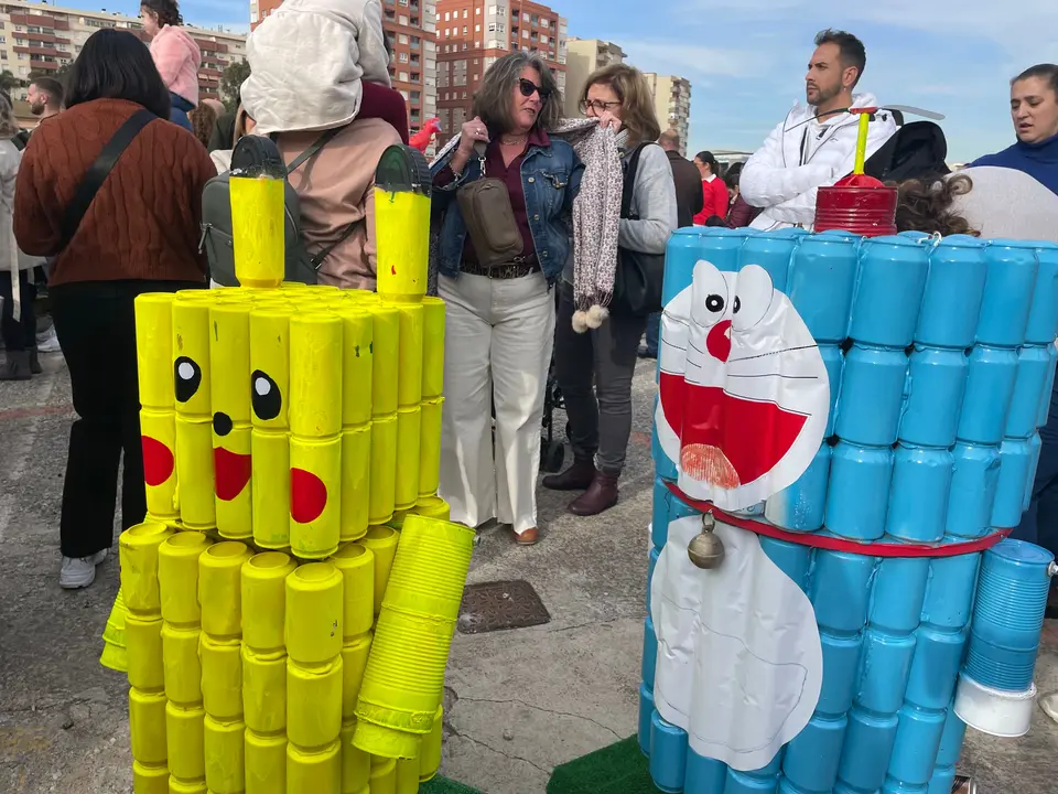 Arrastre de latas en Algeciras