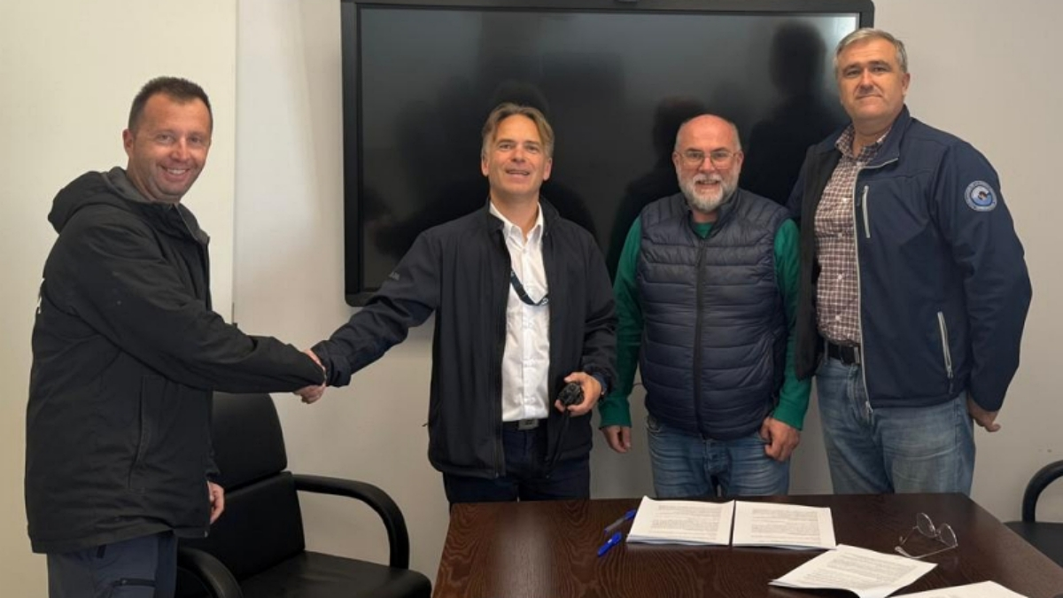 Integrantes de la Corporación, con miembros de Coordinadora TPA