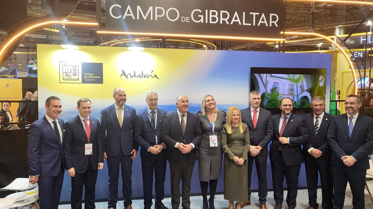 Alcaldes y representantes municipales y de Mancomunidad, en Fitur 2025