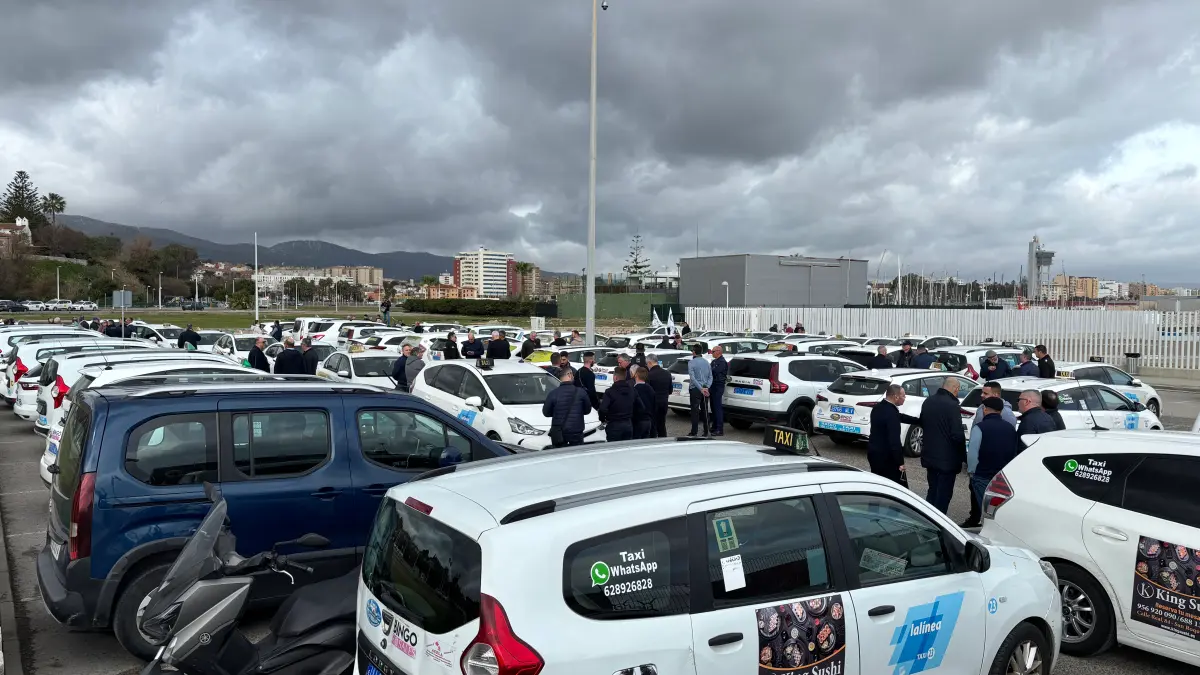 Concentración de protesta de taxistas7