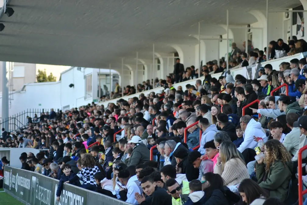 Derbi del Estrecho 33