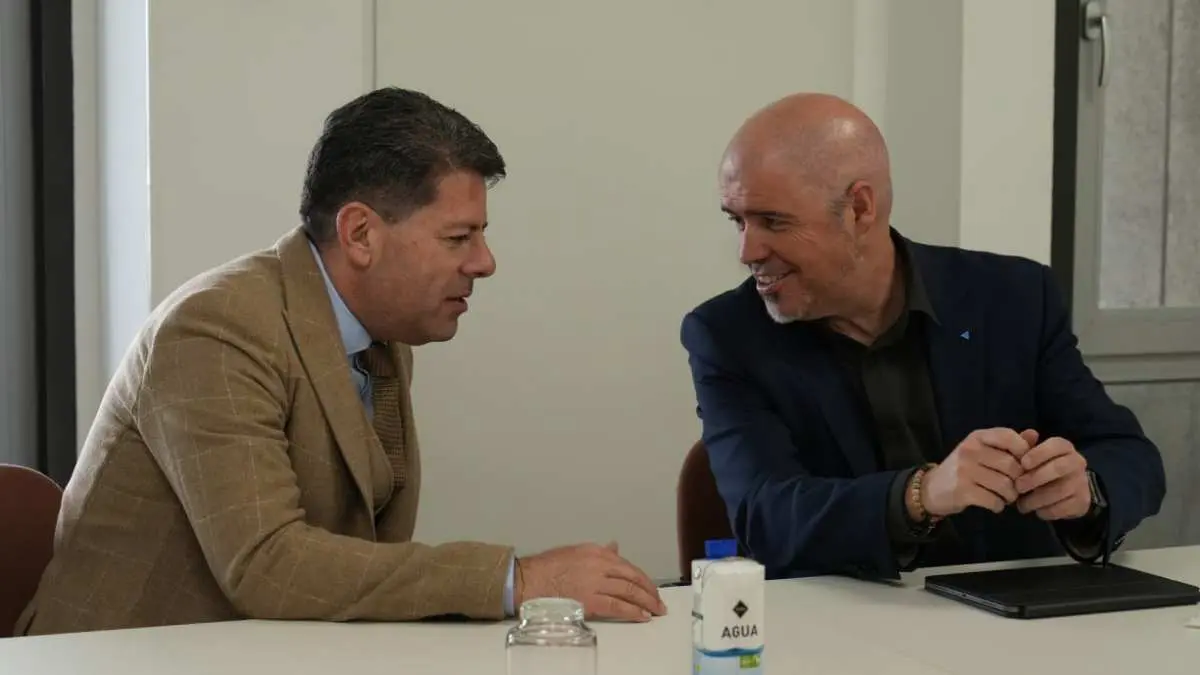 Picardo(i), con el líder de CCOO, Unai Sordo. FOTO - CCOO