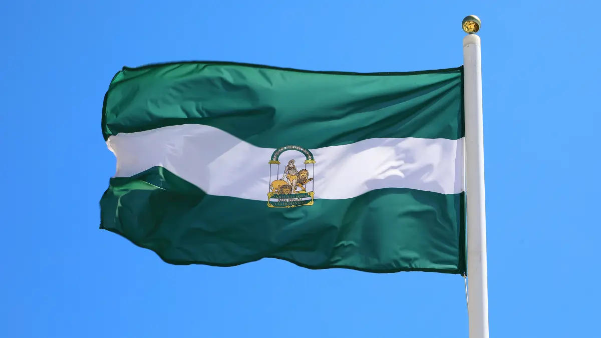 Los barre&ntilde;os volver&aacute;n a presumir de su comunidad con banderas en sus balcones y ventanas