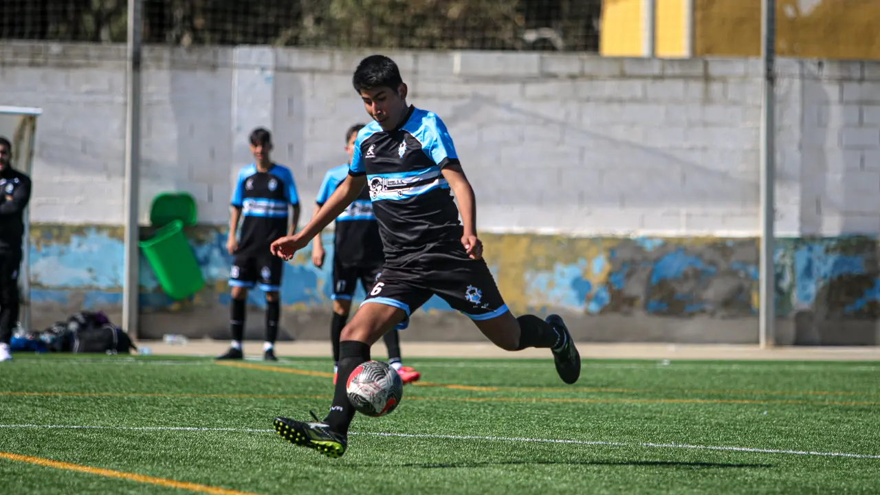 Calderón - Balón Linense 19