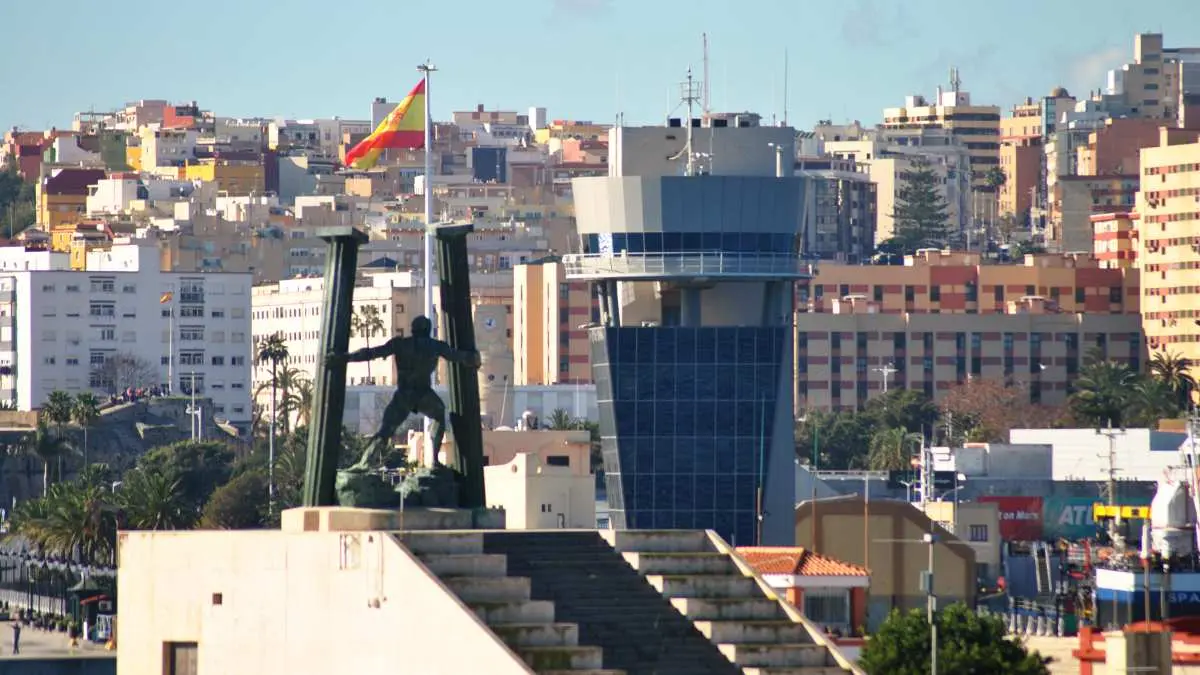 Ceuta se prepara para acoger a miles de visitantes, muchos de ellos pernoctarán en Algeciras