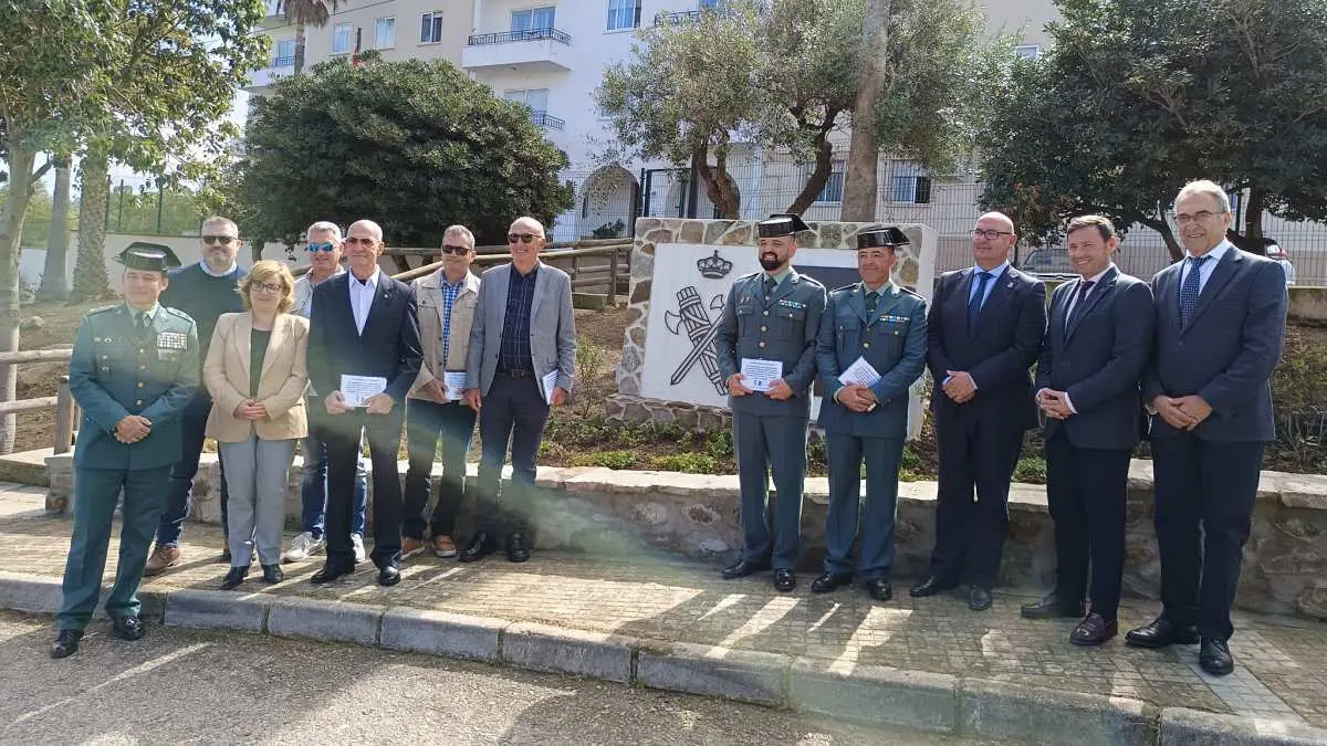 Autoridades y homenajeados durante el acto celebrado en Fascinas