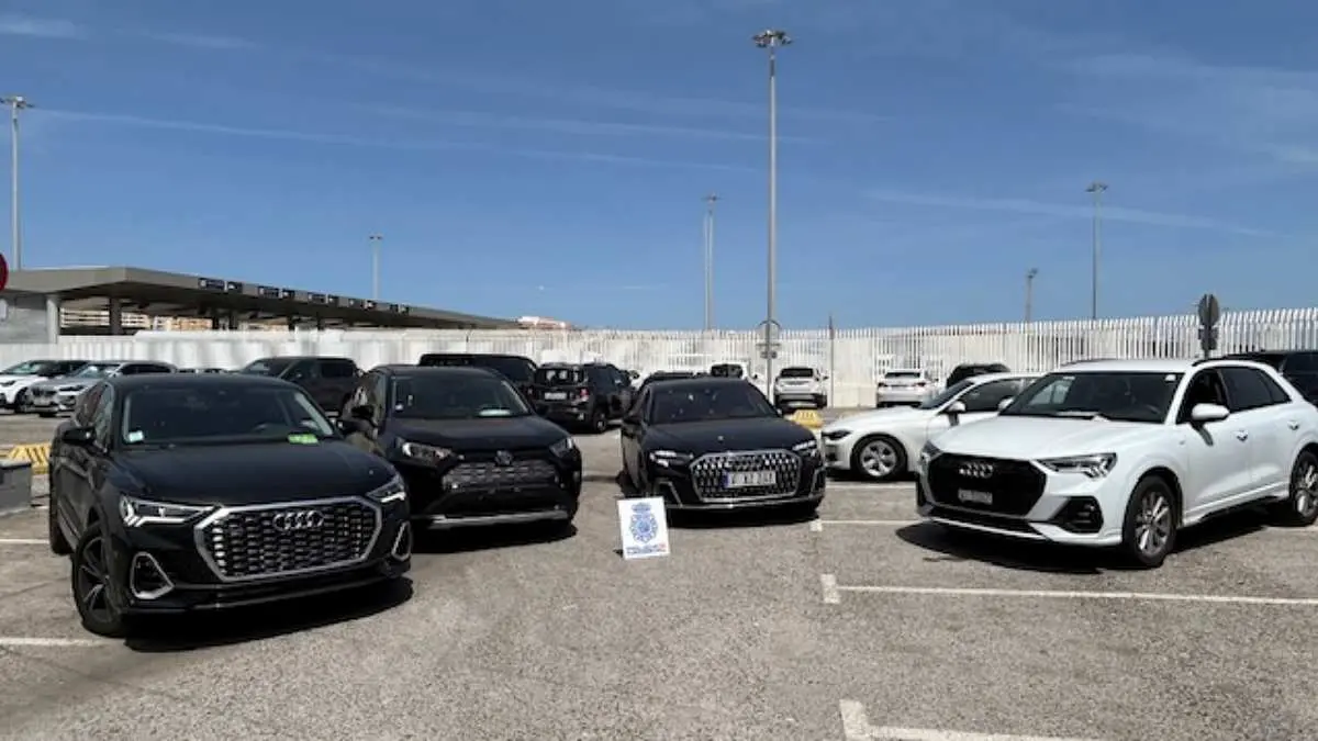 Algunos de los vehículos recuperados en el puerto de Algeciras