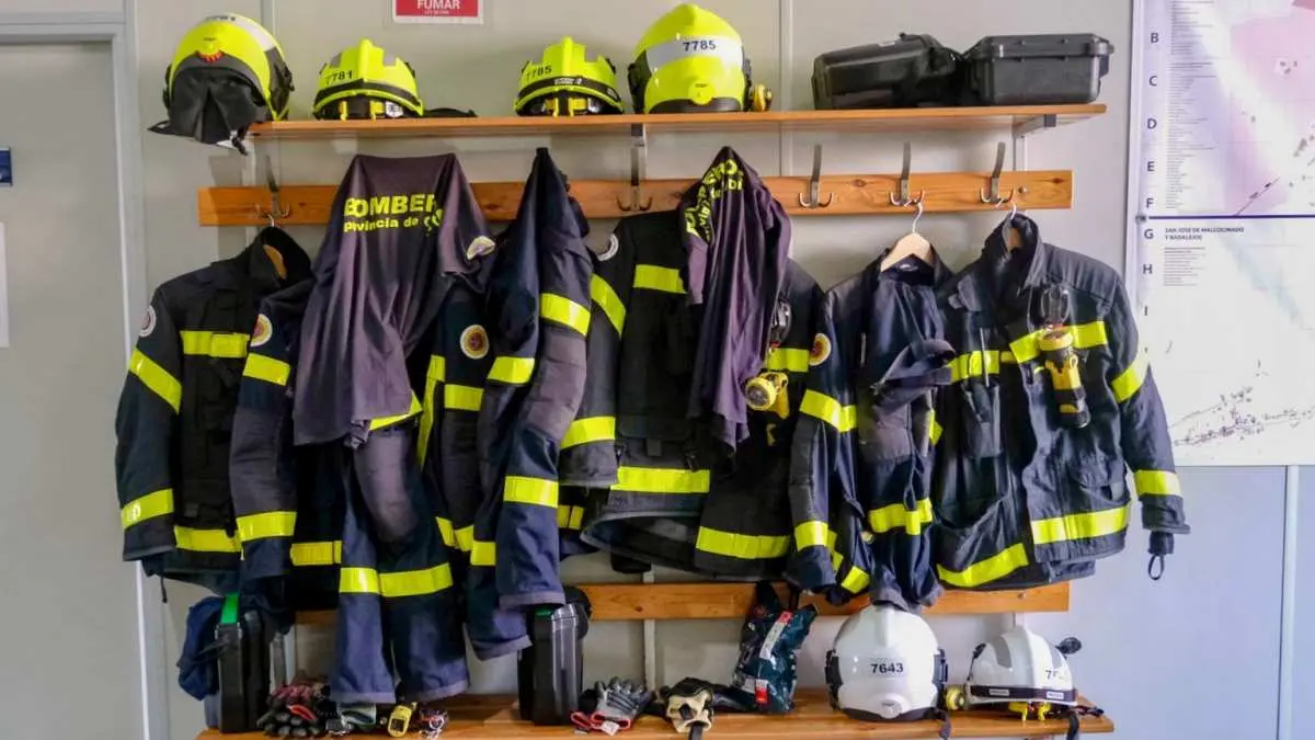 Nuevos uniformes para los bomberos de la provincia gaditana
