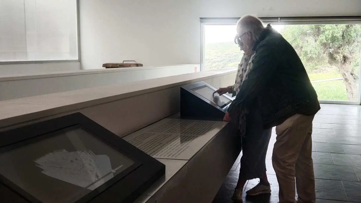 Los nuevos visores táctiles ya están siendo disfrutados por los visitantes