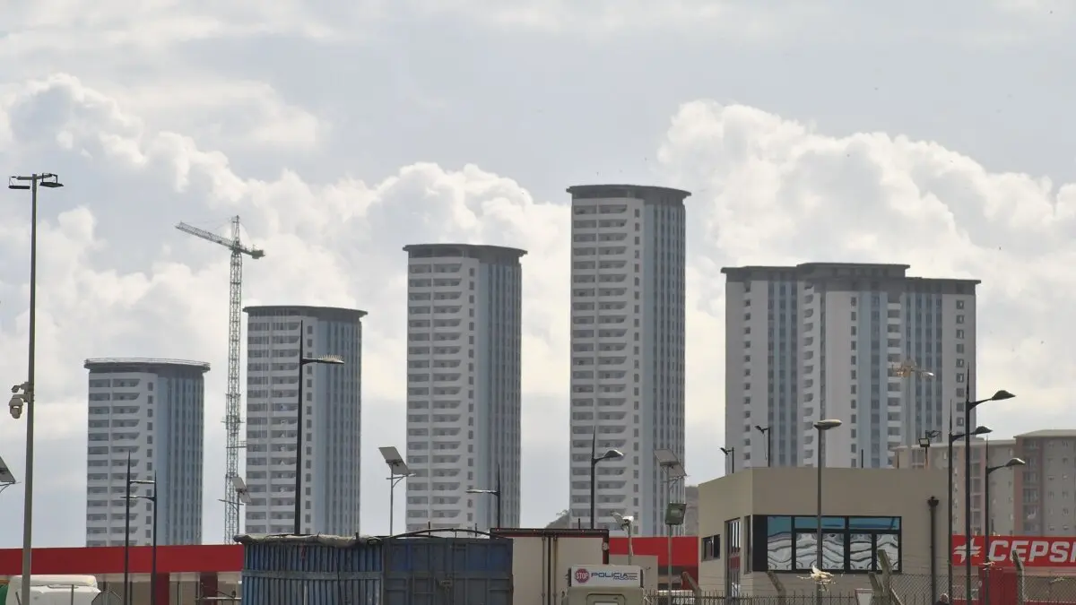 Nuevas construcciones en Gibraltar en terrenos ganados al mar 