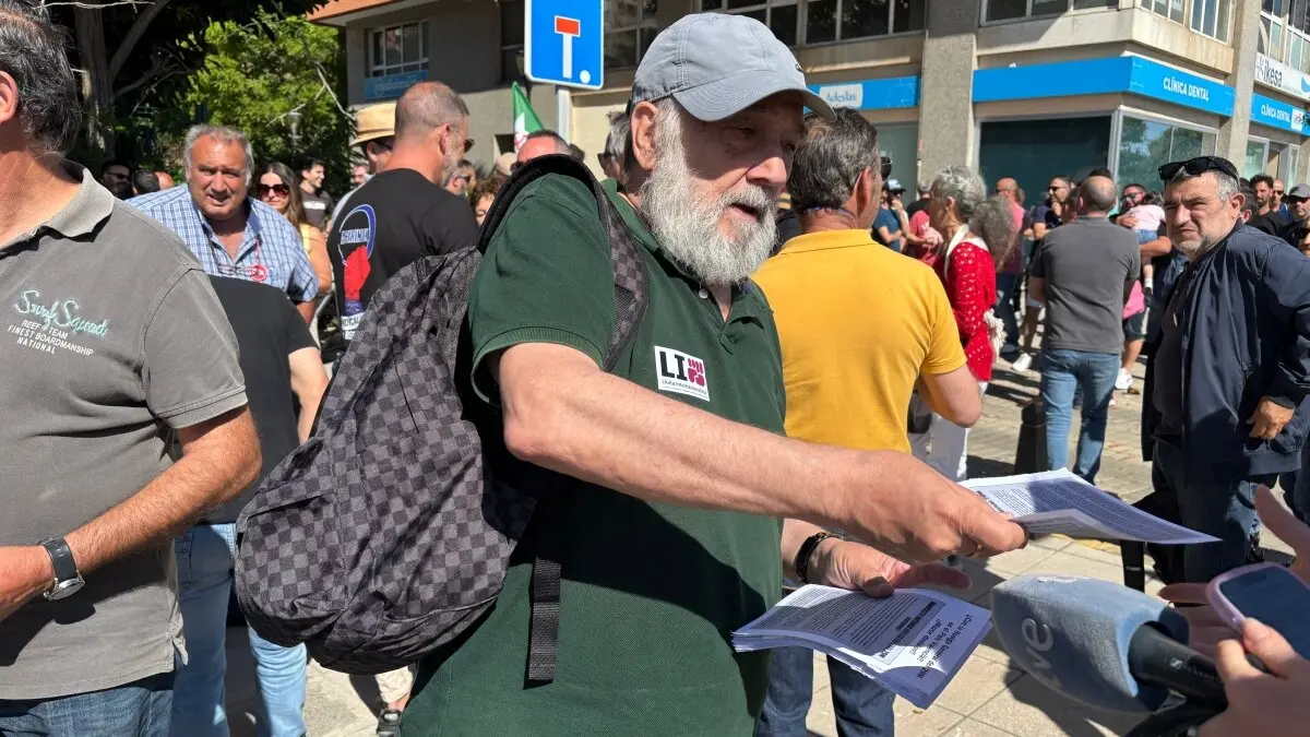 Concentración en apoyo al comité de huelga de Acerinox 4