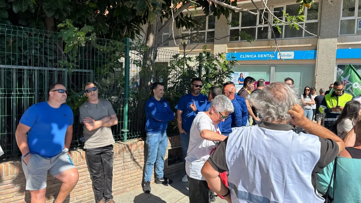 Concentración en apoyo al comité de huelga de Acerinox 6