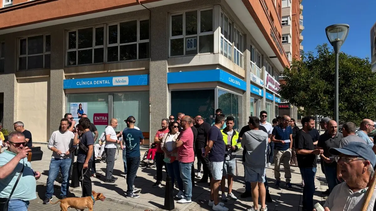 Concentración en apoyo al comité de huelga de Acerinox 10