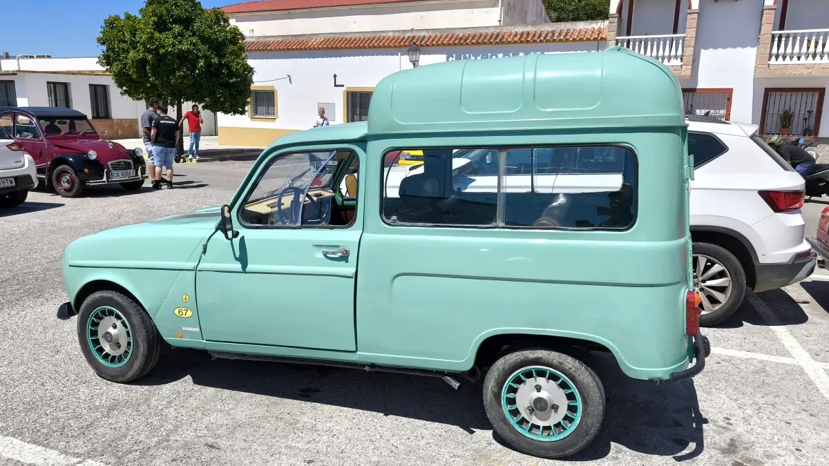 Coches antiguos en Palmones 7