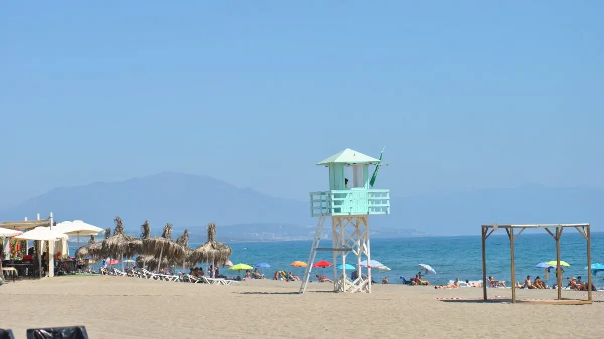 Una de las playas del litoral linense, la de Levante