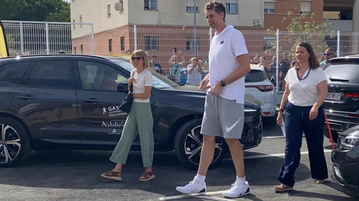 Pau Gasol en la inauguraci&oacute;n del nuevo Pabell&oacute;n Polideportivo Punto Ribot, La L&iacute;nea