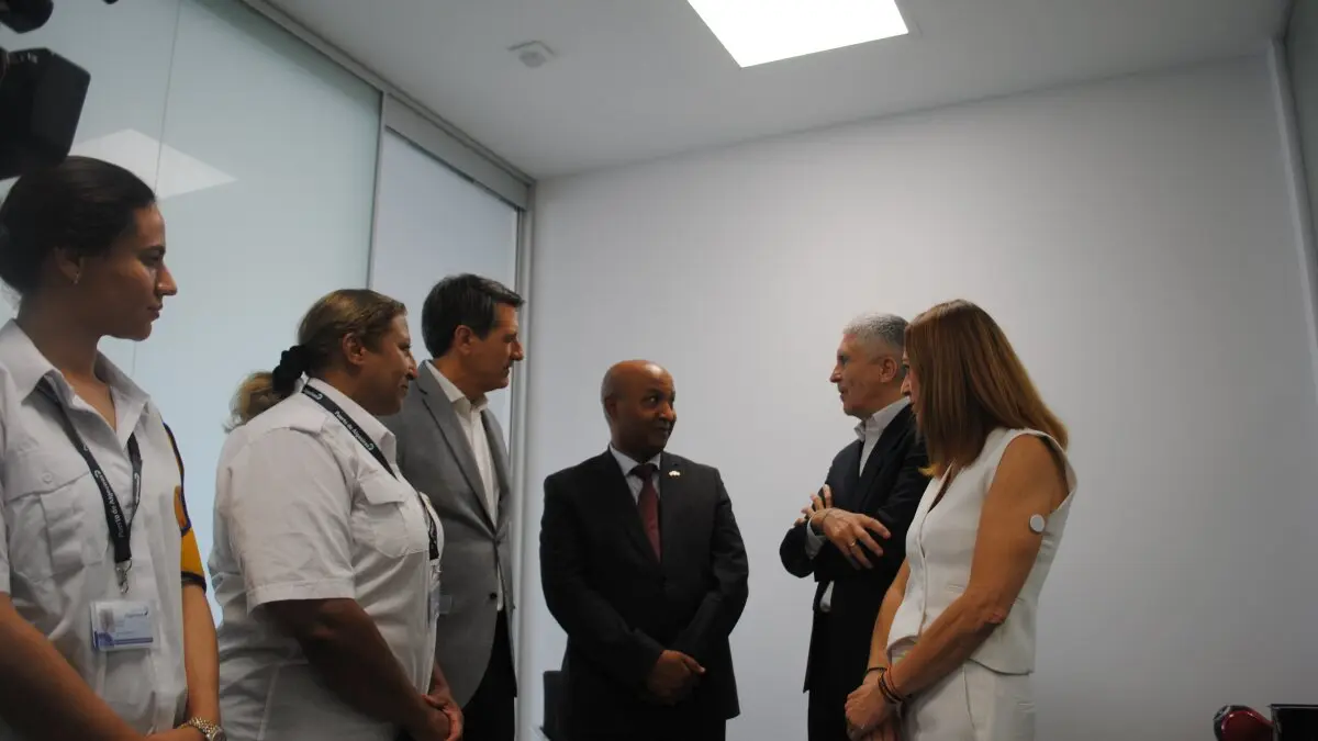 Visita de Marlaska al puerto de Tarifa por la OPE3