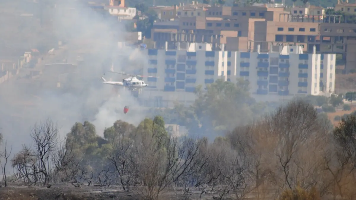 Incendio en Botafuegos 17