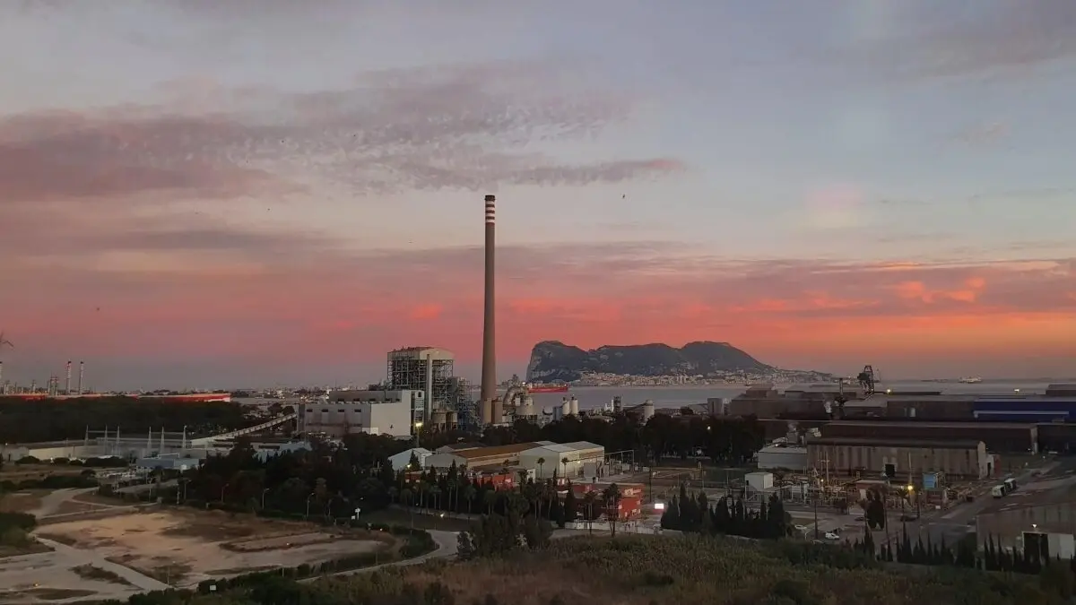 Las industrias del Campo de Gibraltar, motor económico de la comarca y Andalucía 