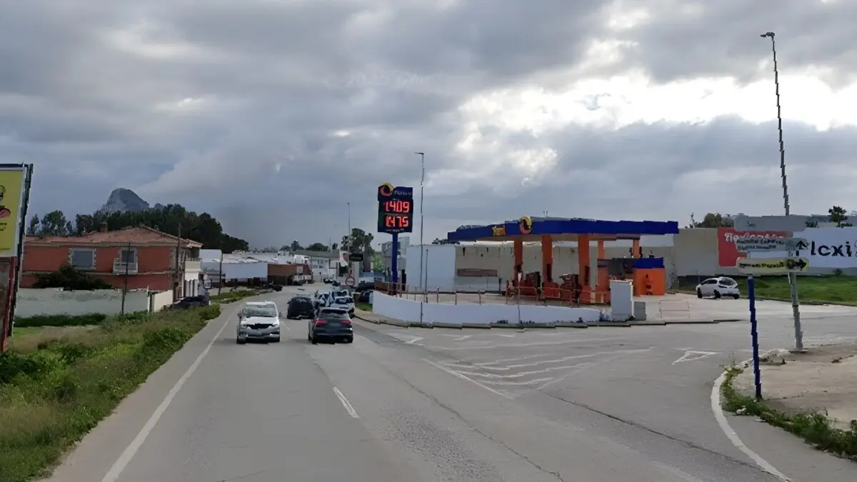 La Junta invertir&aacute; 1,7 millones de euros en la carretera del pol&iacute;gono del Zabal