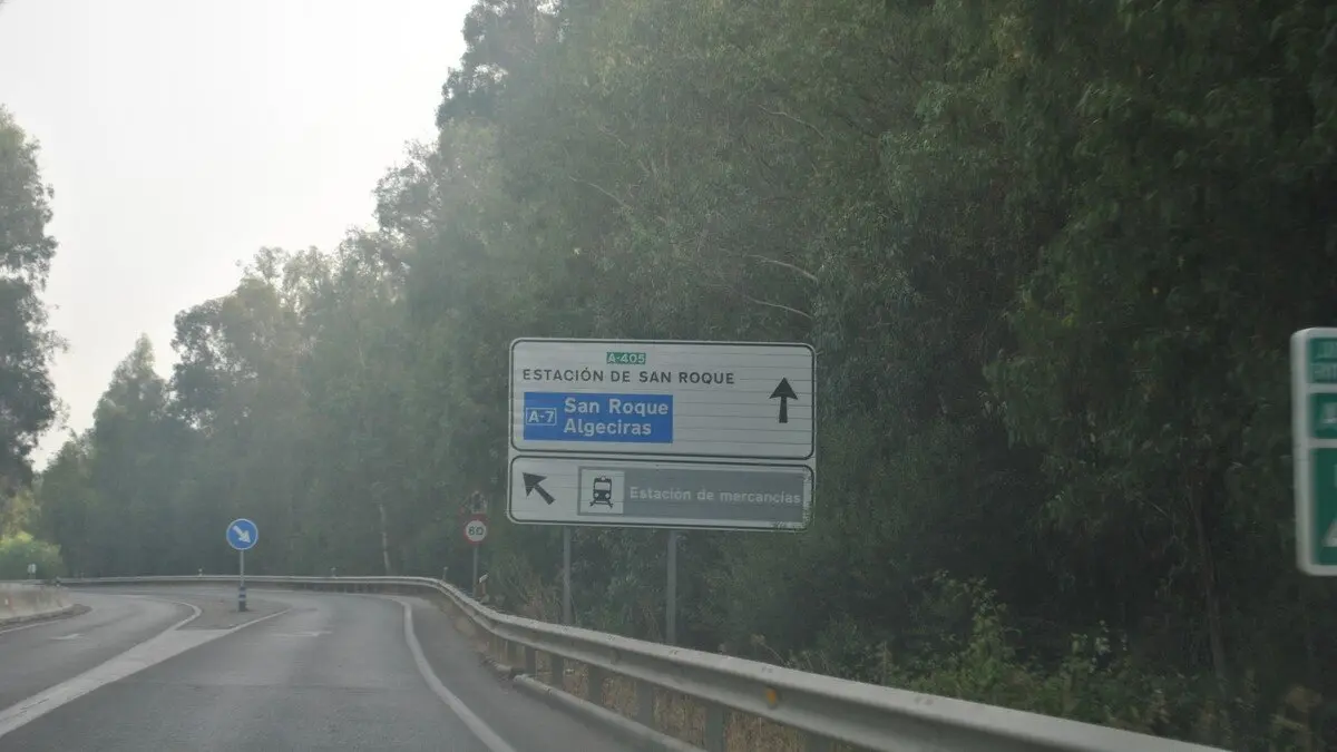 Los alcaldes de Castellar, Jimena y Tesorillo piden a la Junta la mejora de la A-405