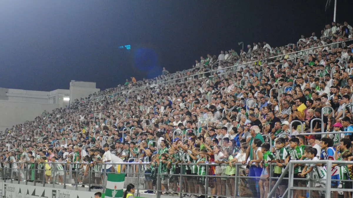 Amistoso Betis - Como en La Línea 17