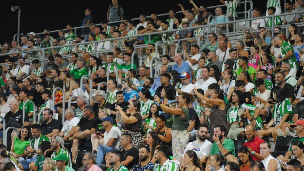 Amistoso Betis - Como en La Línea 20