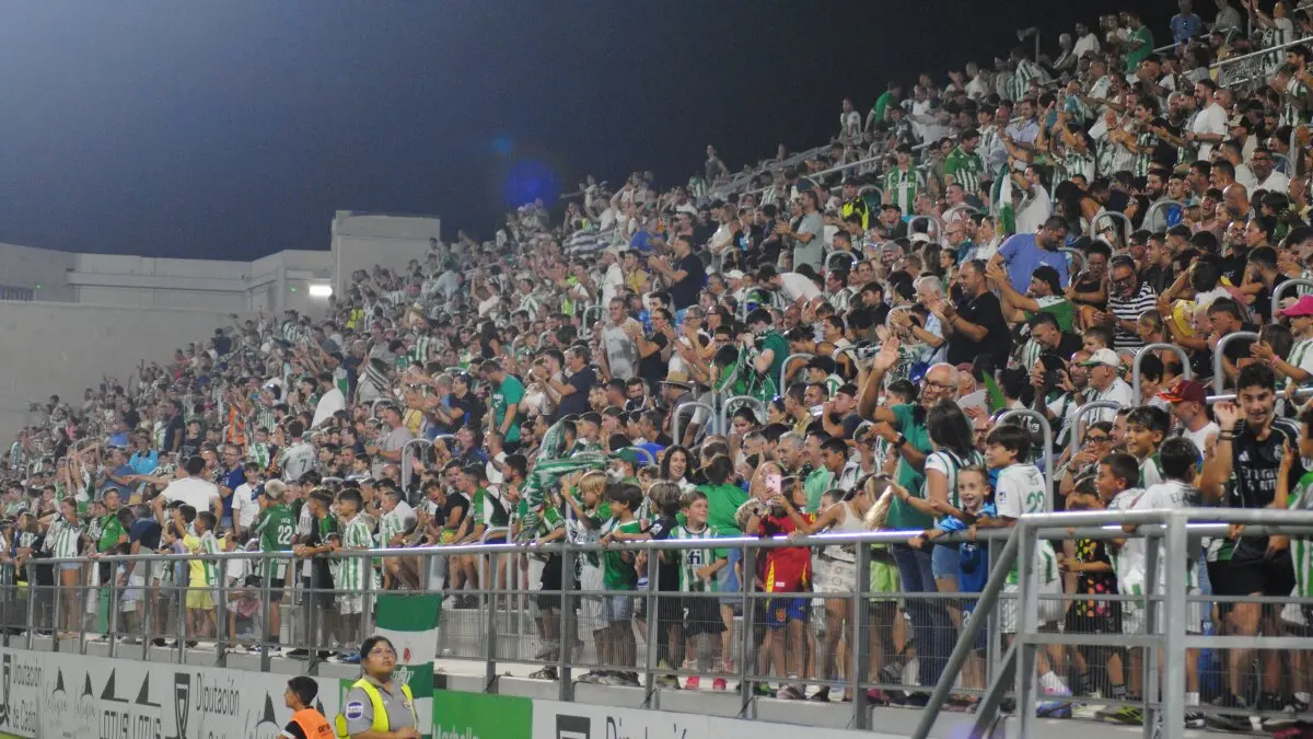Amistoso Betis - Como en La Línea 23