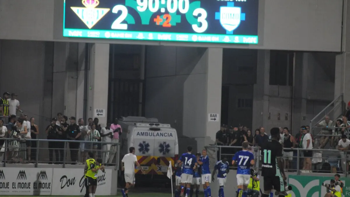 Amistoso Betis - Como en La Línea 26