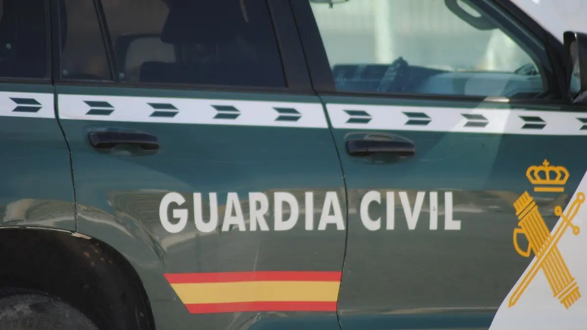La Guardia Civil investiga a un conductor que circulaba  212 km/h