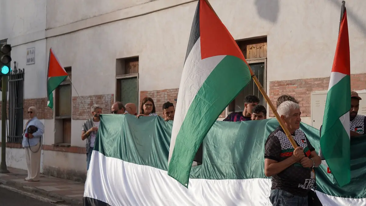 Palestina, en la mente de estos manifestantes en Algeciras 17