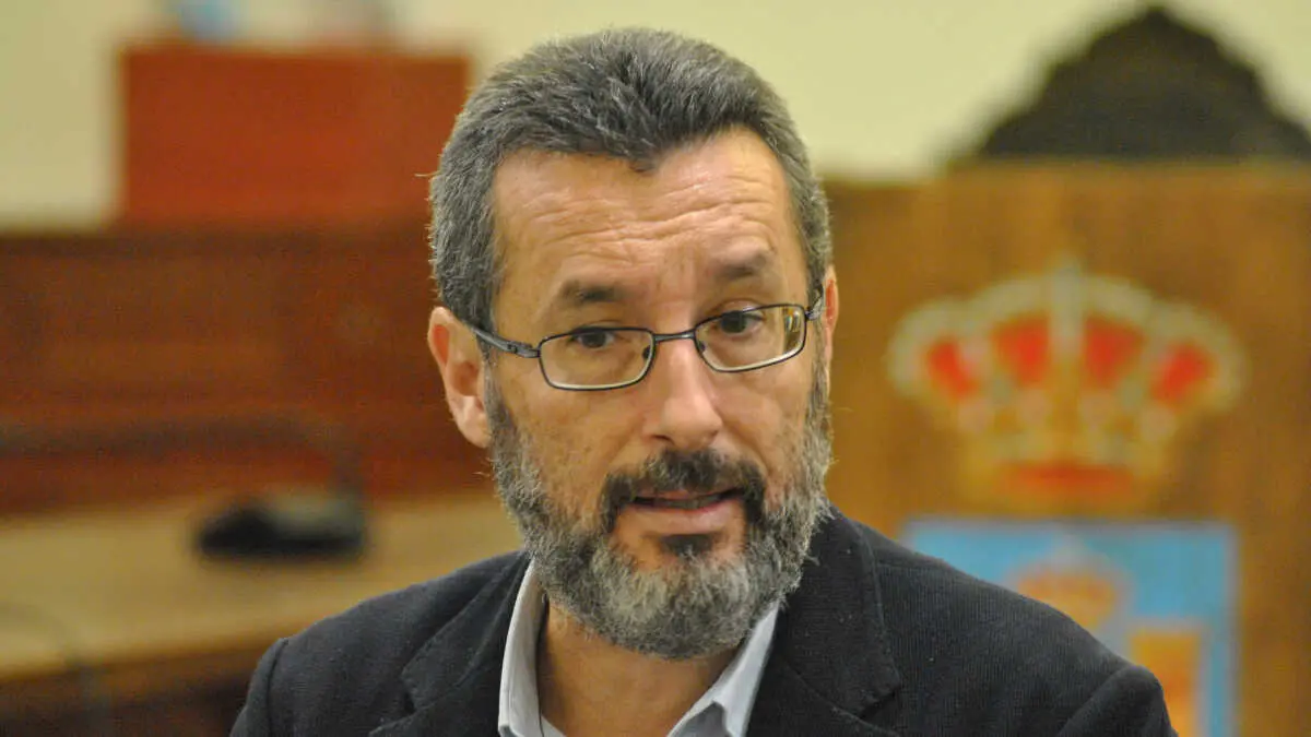 El alcalde agradece el trabajo que se est&aacute; realizando